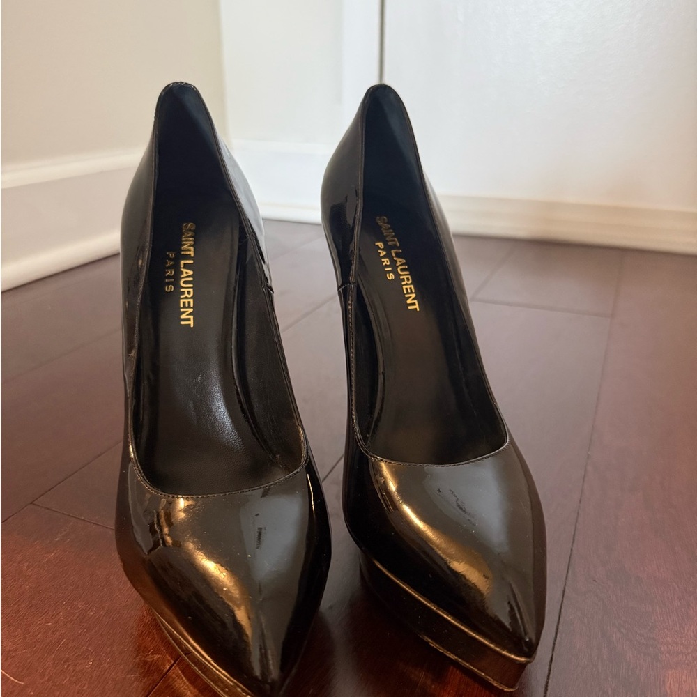 Saint Laurent Glossy Black Heels